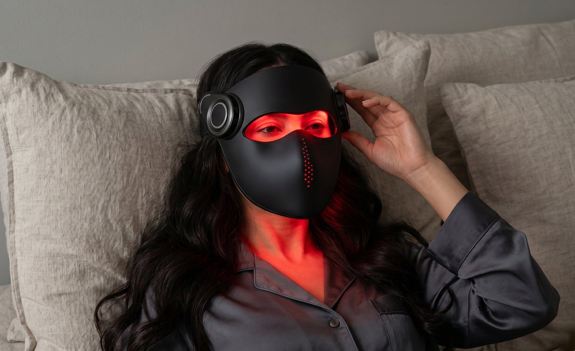 LUME LED Face Light with Wireless Remote